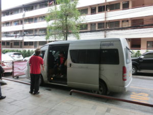 【タイ 観光 注意事項】タイの車はLPGガス車が多いよ　 もしもの時に覚えておいて！