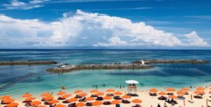 国内でリゾート！シェラトン沖縄　サンマリーナリゾートでキレイな海に感動